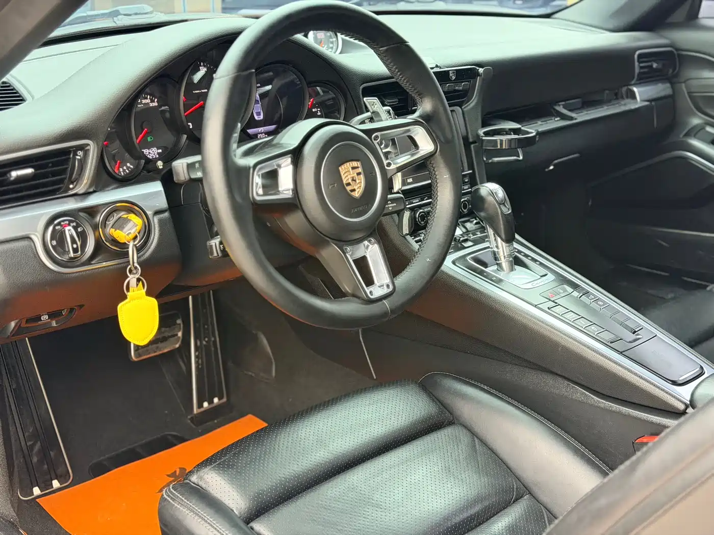 Porsche 911 2015 Carrera 3.4L Style Edition фото 11