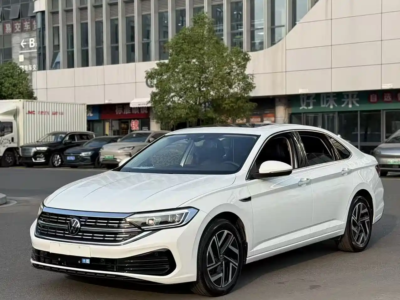 Similar car