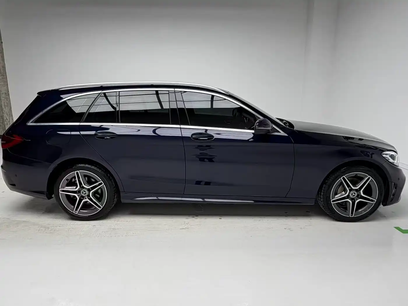 Mercedes-Benz C-Class (Import) 2020 Model C 260 Estate фото 7