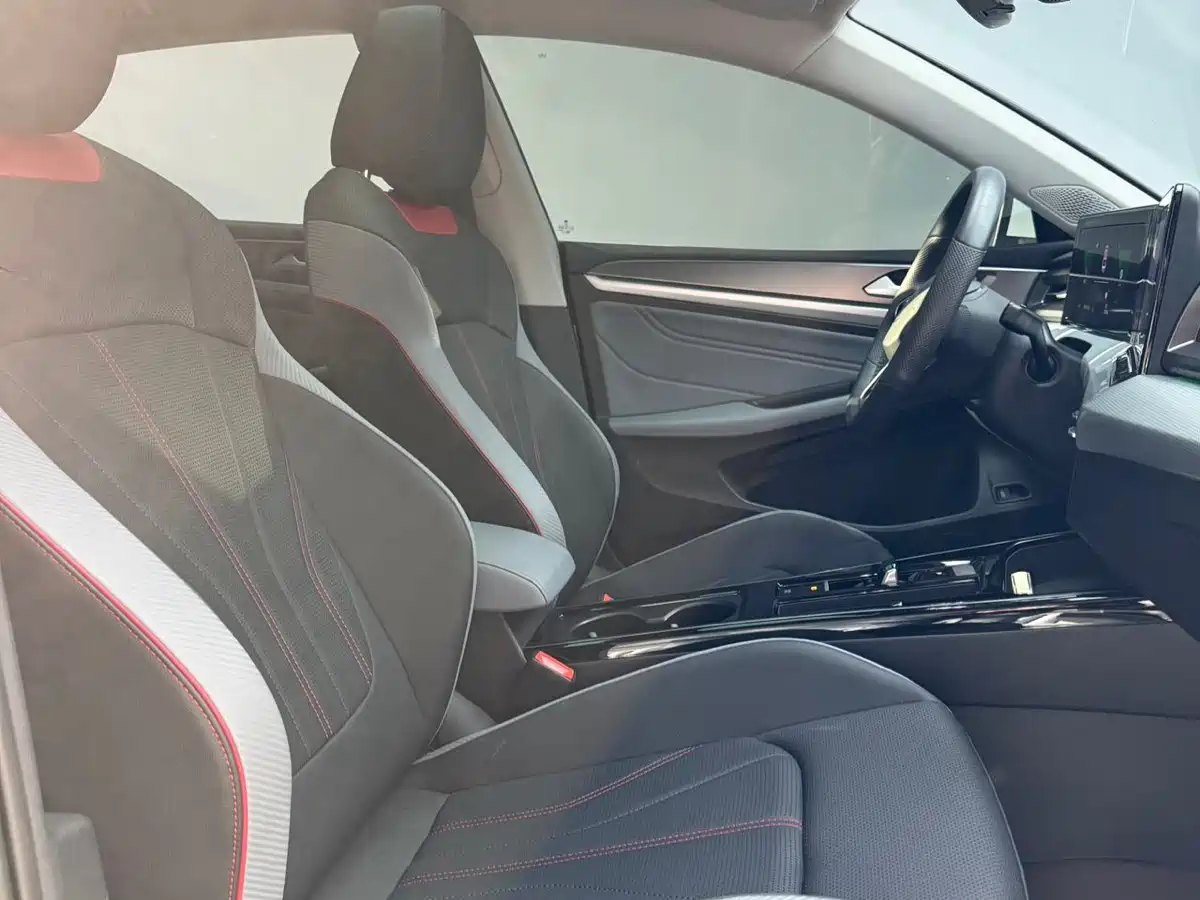 Volkswagen Lamando 2023 Lamando L 280TSI DSG Cool Edition фото 12