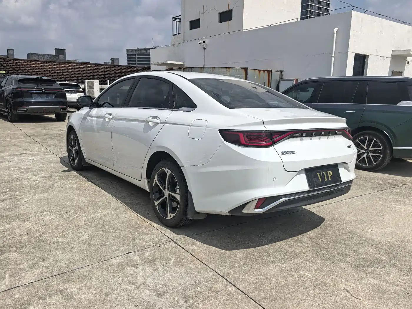 Geely Emgrand L 2022 2022 1.4T CVT Supreme