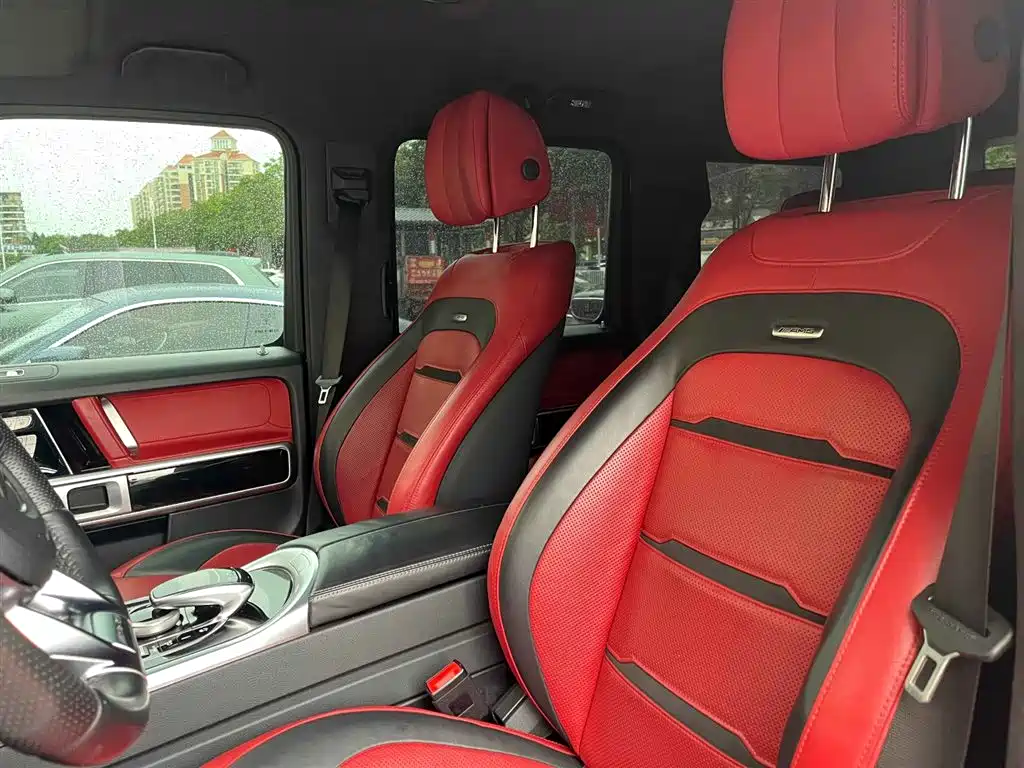 Mercedes-Benz G-Class AMG 2022 AMG G 63 фото 9