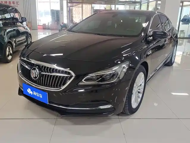 BUICK LACROSSE