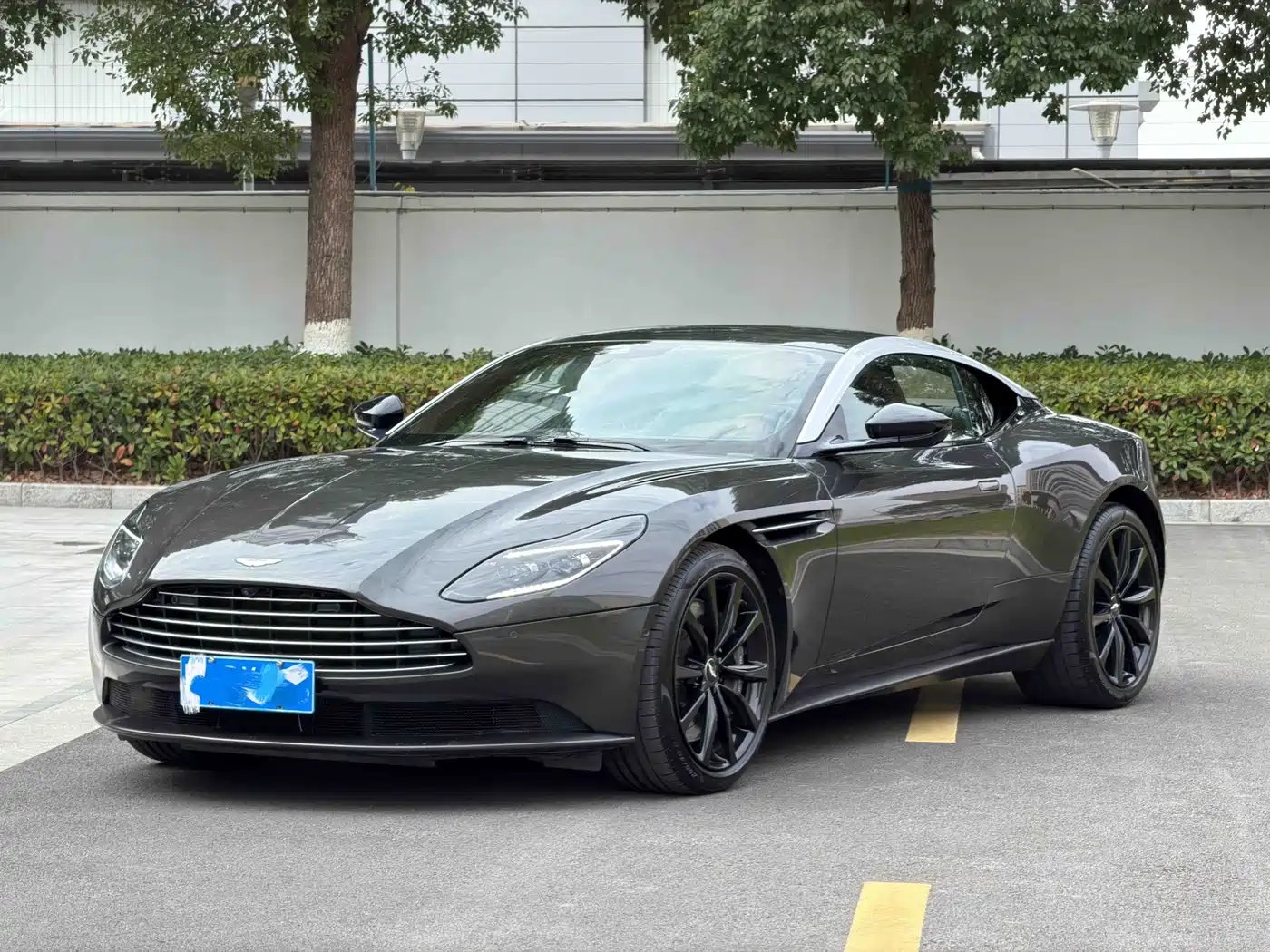 Aston Martin DB11 2018 2019 Model 4.0T V8 Coupe