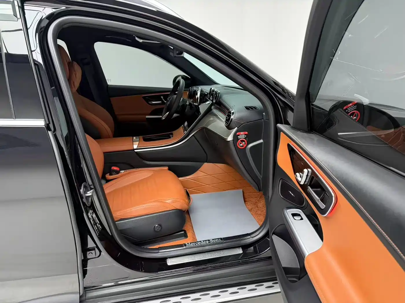 Mercedes-Benz GLC 2025 Model Year GLC 260 L 4MATIC Dynamic фото 14