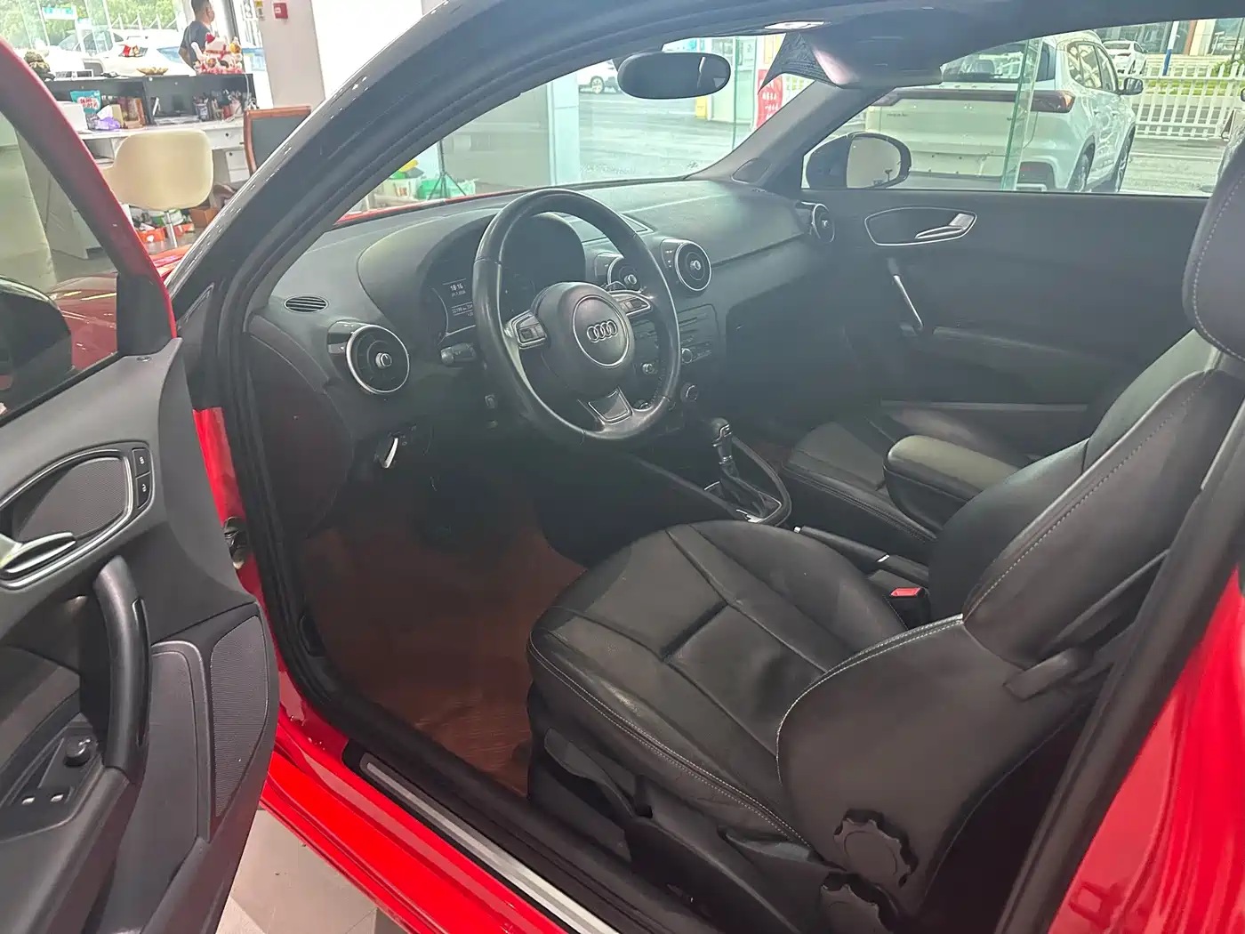 Audi A1 2015 2014 30 TFSI Comfort