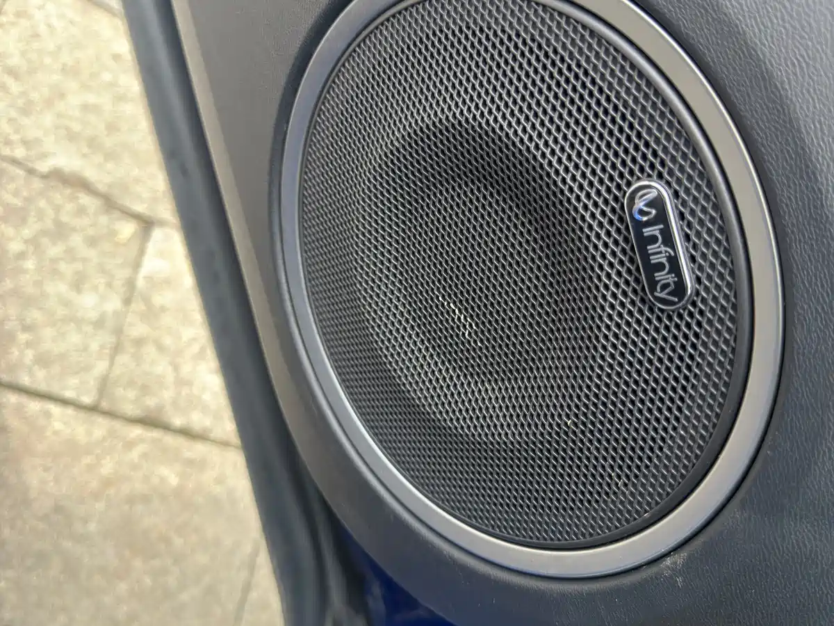 WEI PAI WEI BRAND VV5