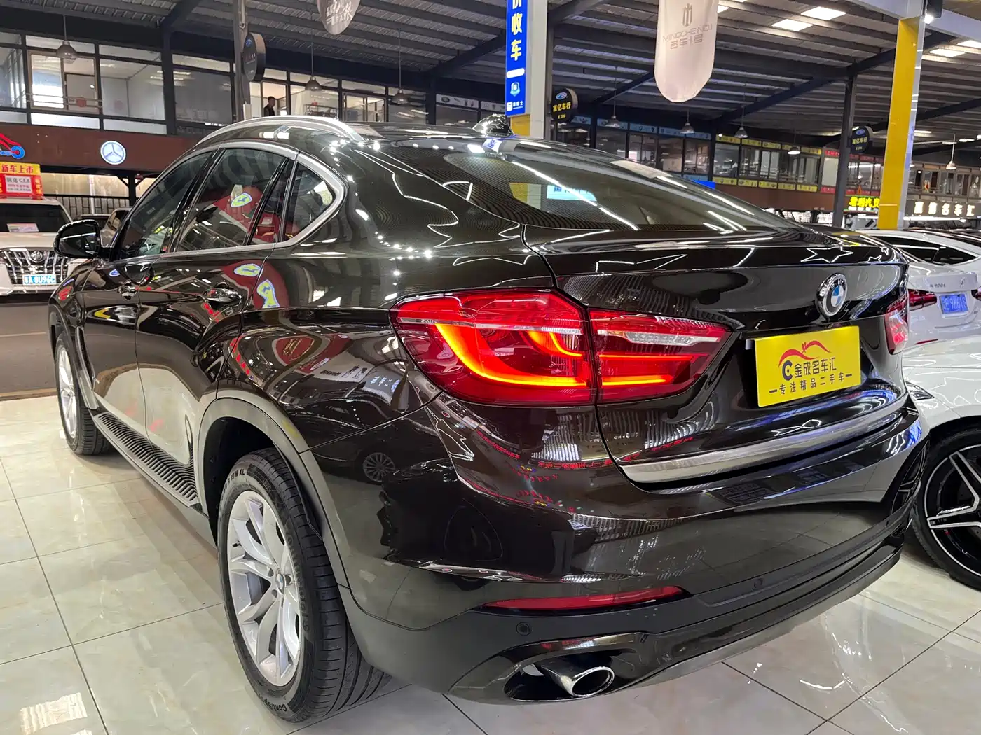 BMW X6 2017 xDrive28i фото 29