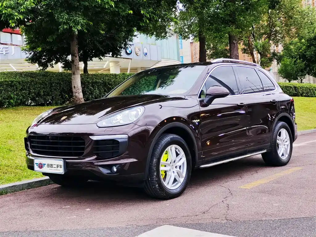 PORSCHE CAYENNE NEW ENERGY