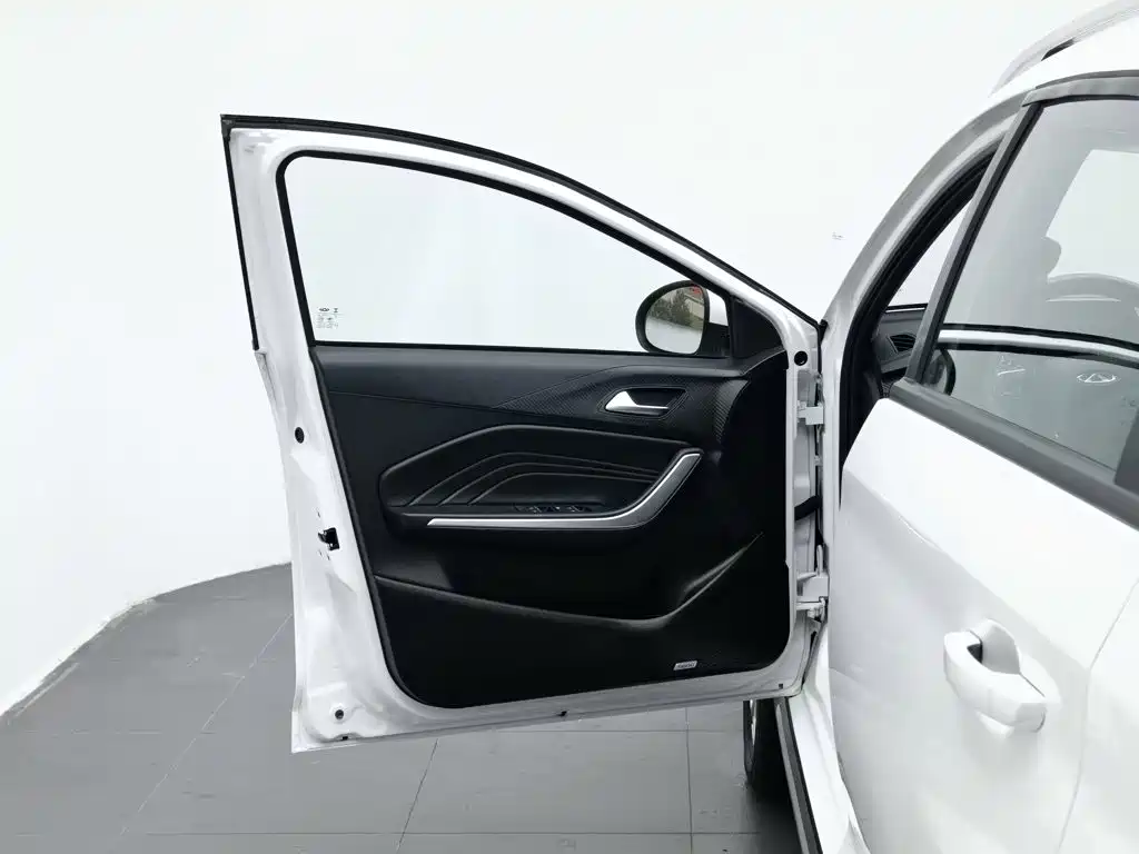Photo 8 - Chery Tiggo 3x