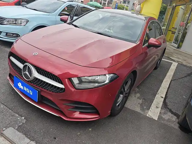 MERCEDES-BENZ A CLASS