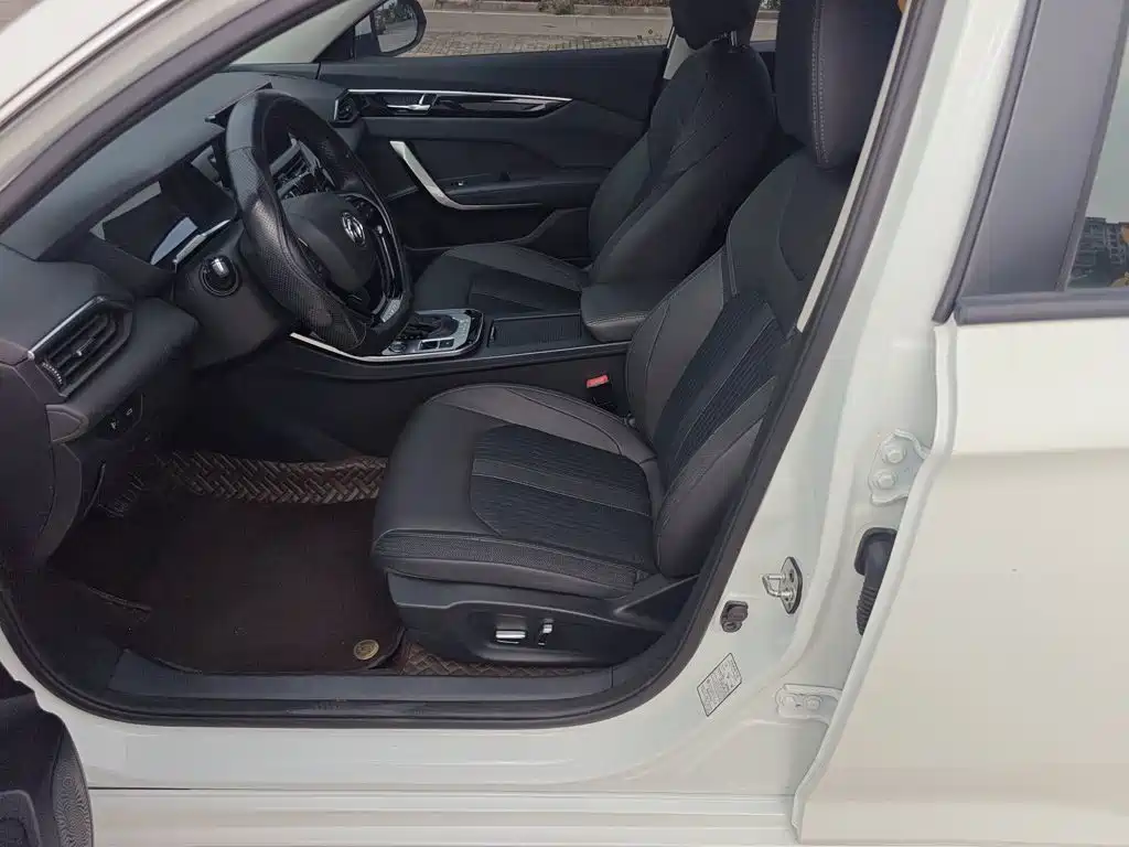 Dongfeng Aeolus Yixuan 2020 2020 230T Automatic Cool Edition