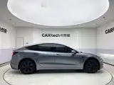 Фото 4 - Tesla Model 3