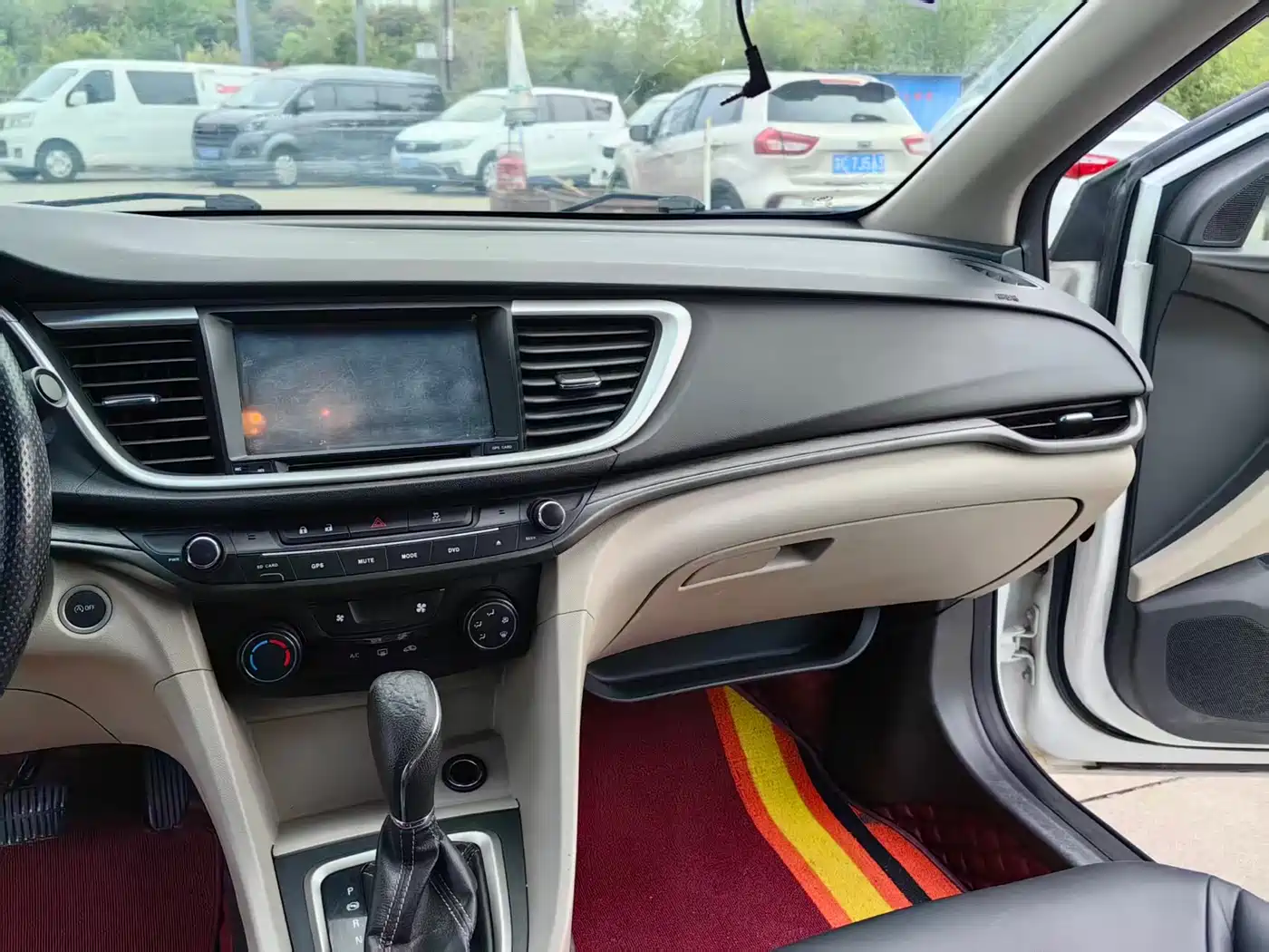 Buick Excelle 2015 15N Automatic Elite фото 8