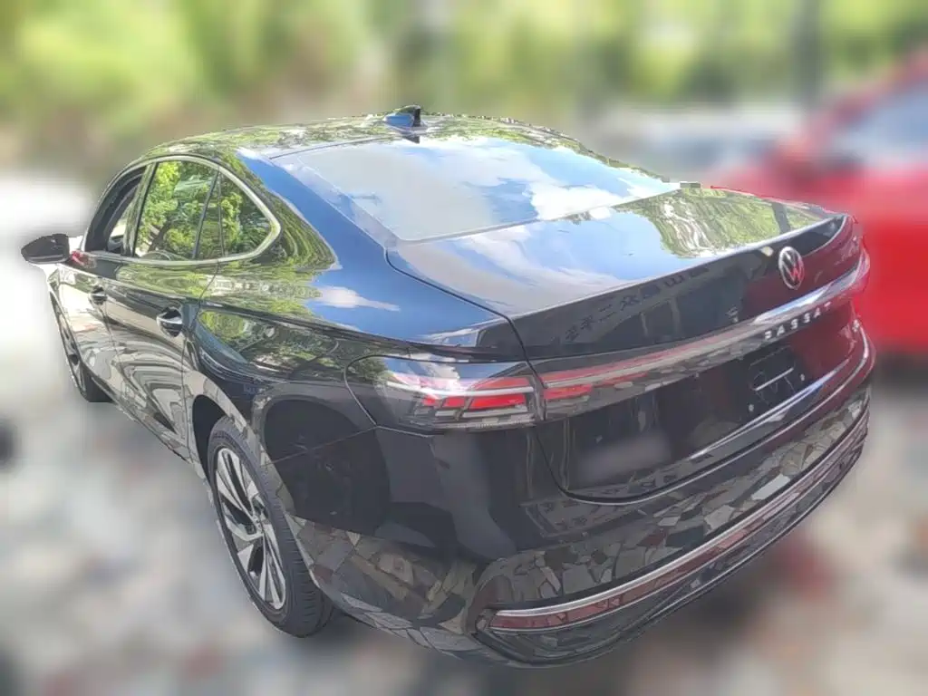 Volkswagen Passat 2025 2025 Pro 380TSI Dragon Glory Edition