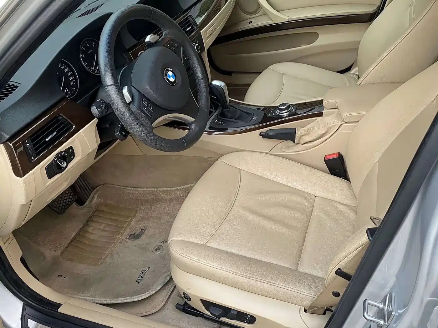 BMW 3 Series (Import) 2010 2010 325i Luxury