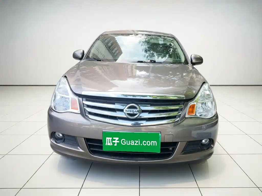 Фото 2 - Nissan Sylphy