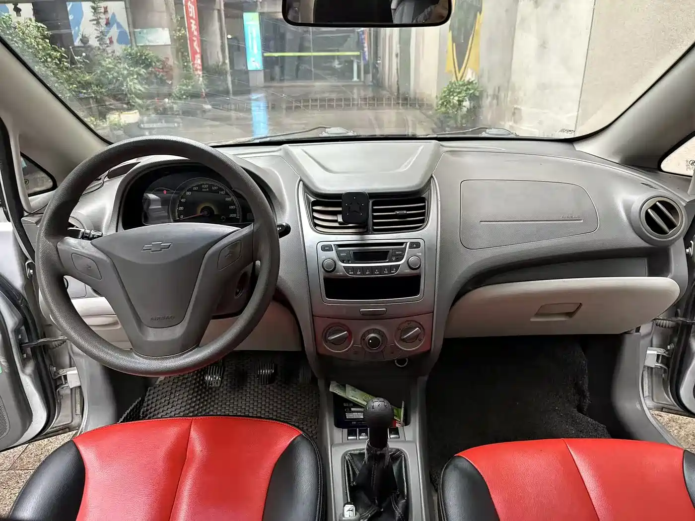 Chevrolet Sail 2013 Sedan 1.4L Manual Premium Edition фото 8