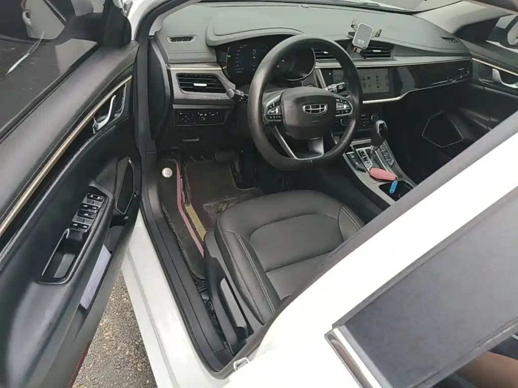 Geely Emgrand GL 2021 2021 UP 1.4T CVT Premium