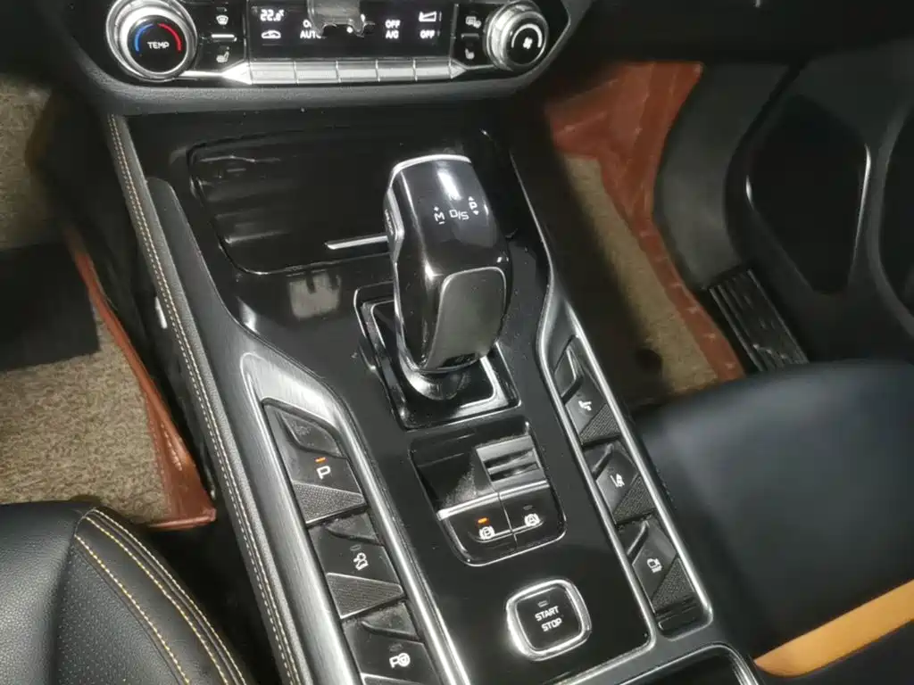 Bestune T77 2019 2019 230 TID Automatic Luxury China VI