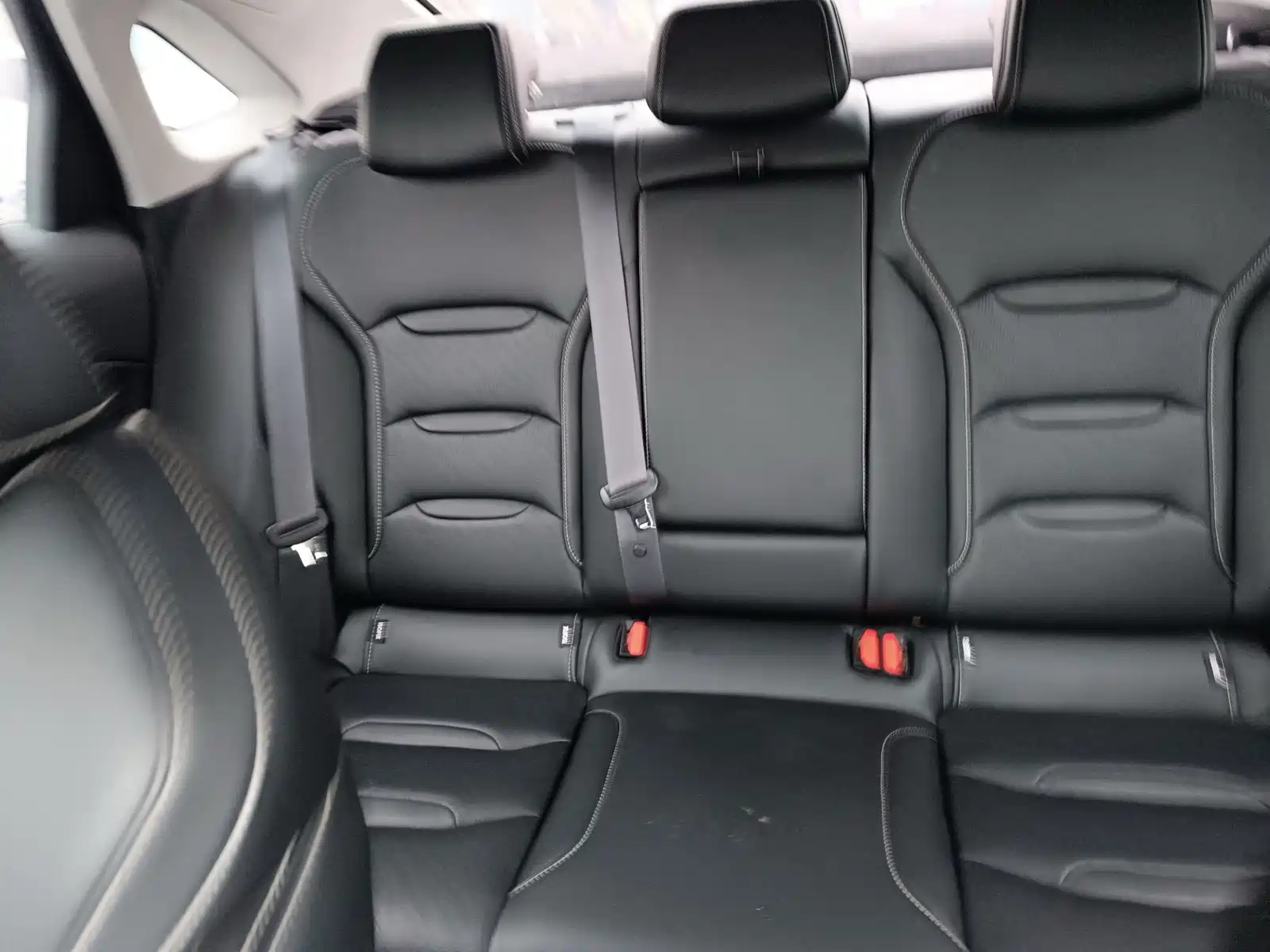 Фото 8 - Geely Preface