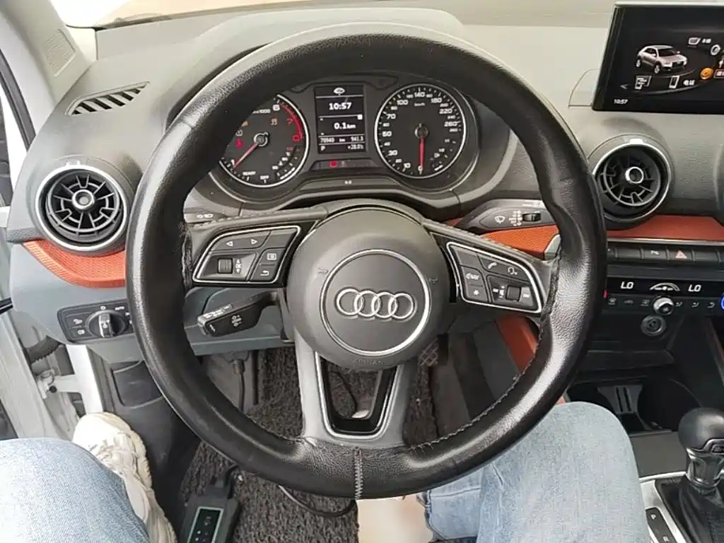 Audi Q2L 2019 2018 35 TFSI Fashion Elegance China VI