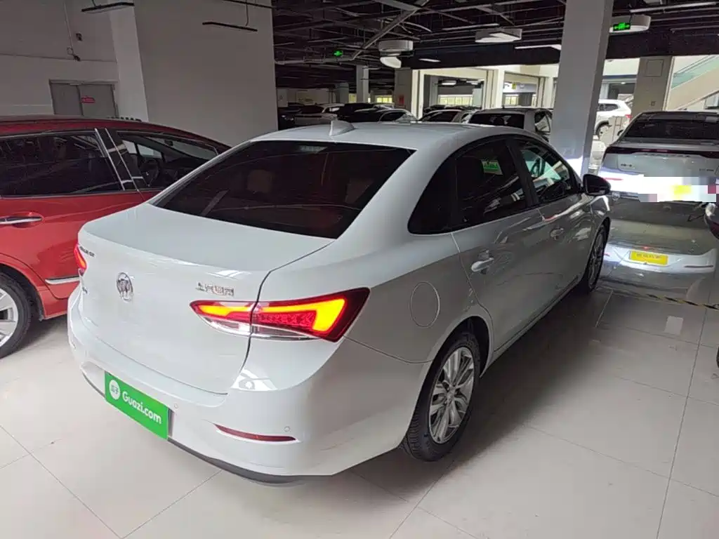 Фото 7 - Buick Excelle