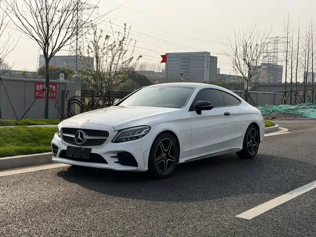 MERCEDES-BENZ C CLASS