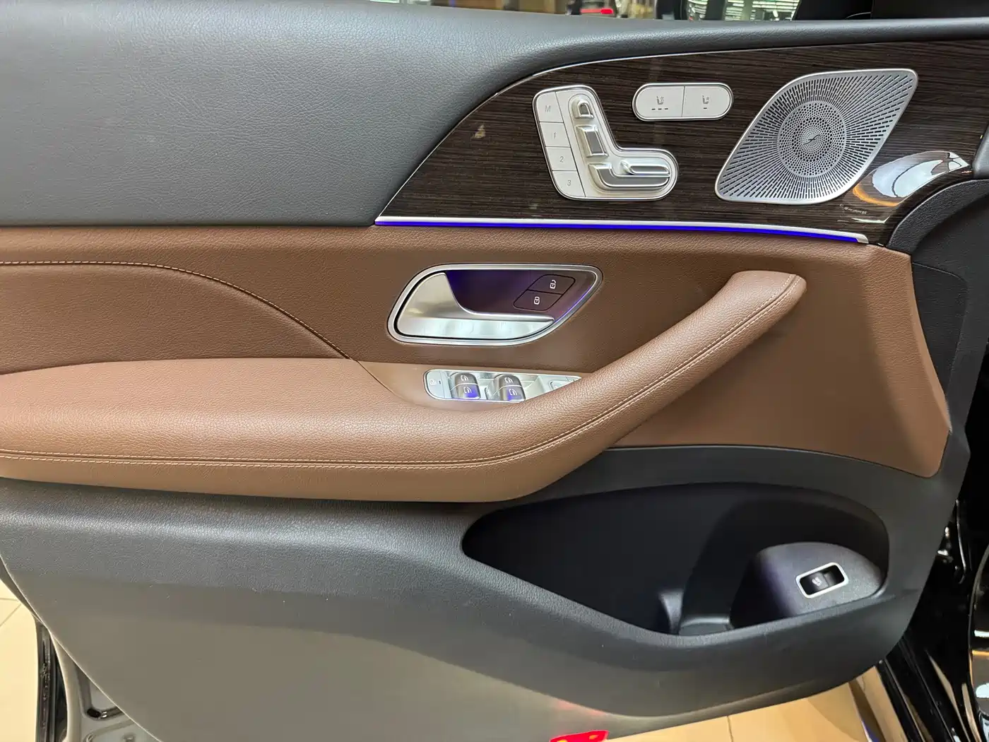 Mercedes-Benz GLE 2024 GLE 350 4MATIC Fashion фото 10