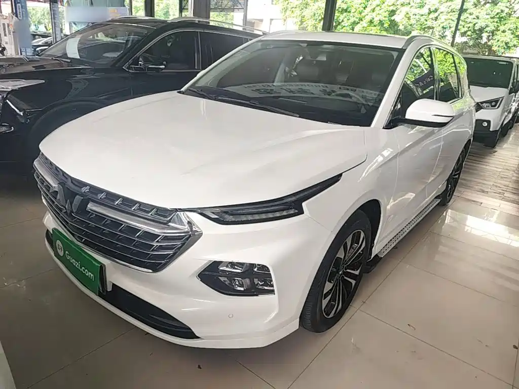 Wuling Motors Wuling Victory 2021 2020 1.5T CVT Flagship
