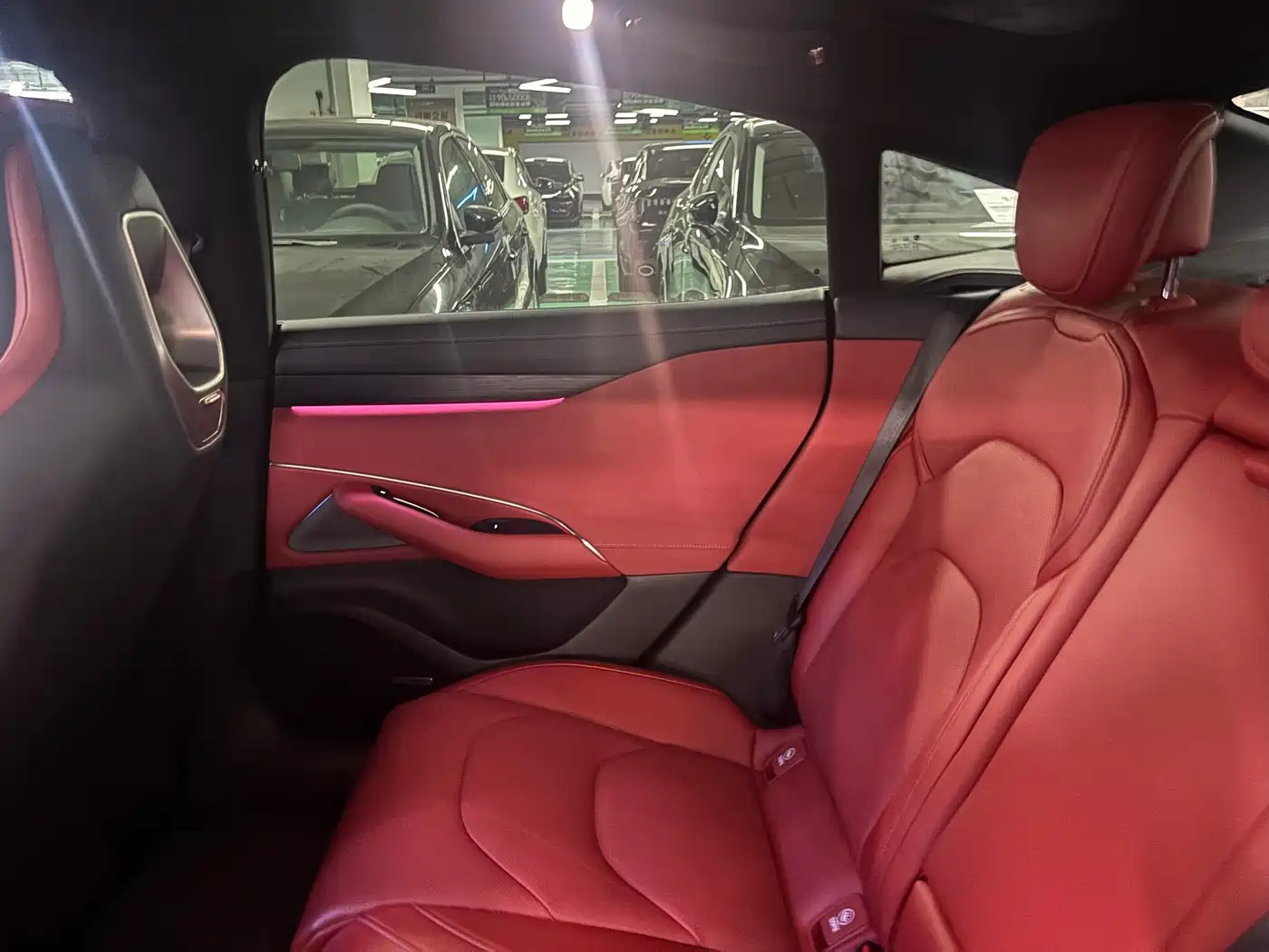 XIAOMI CAR XIAOMI SU7