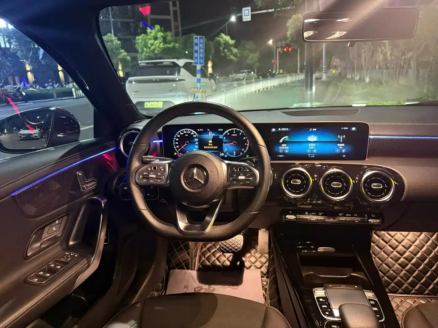 Фото 6 - Mercedes-Benz A-Class