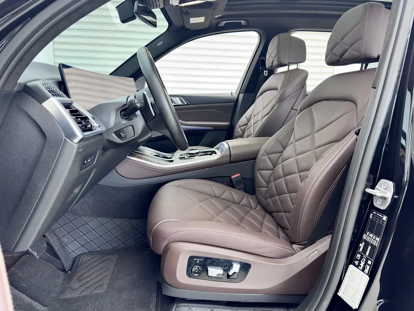 BMW X5 2023 xDrive 40Li M Sport Black Night Package фото 7