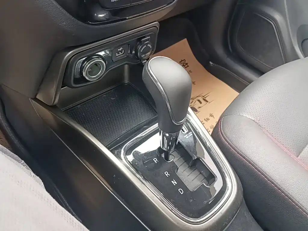 Changan CS15 2017 2016 1.5L Automatic Fashion