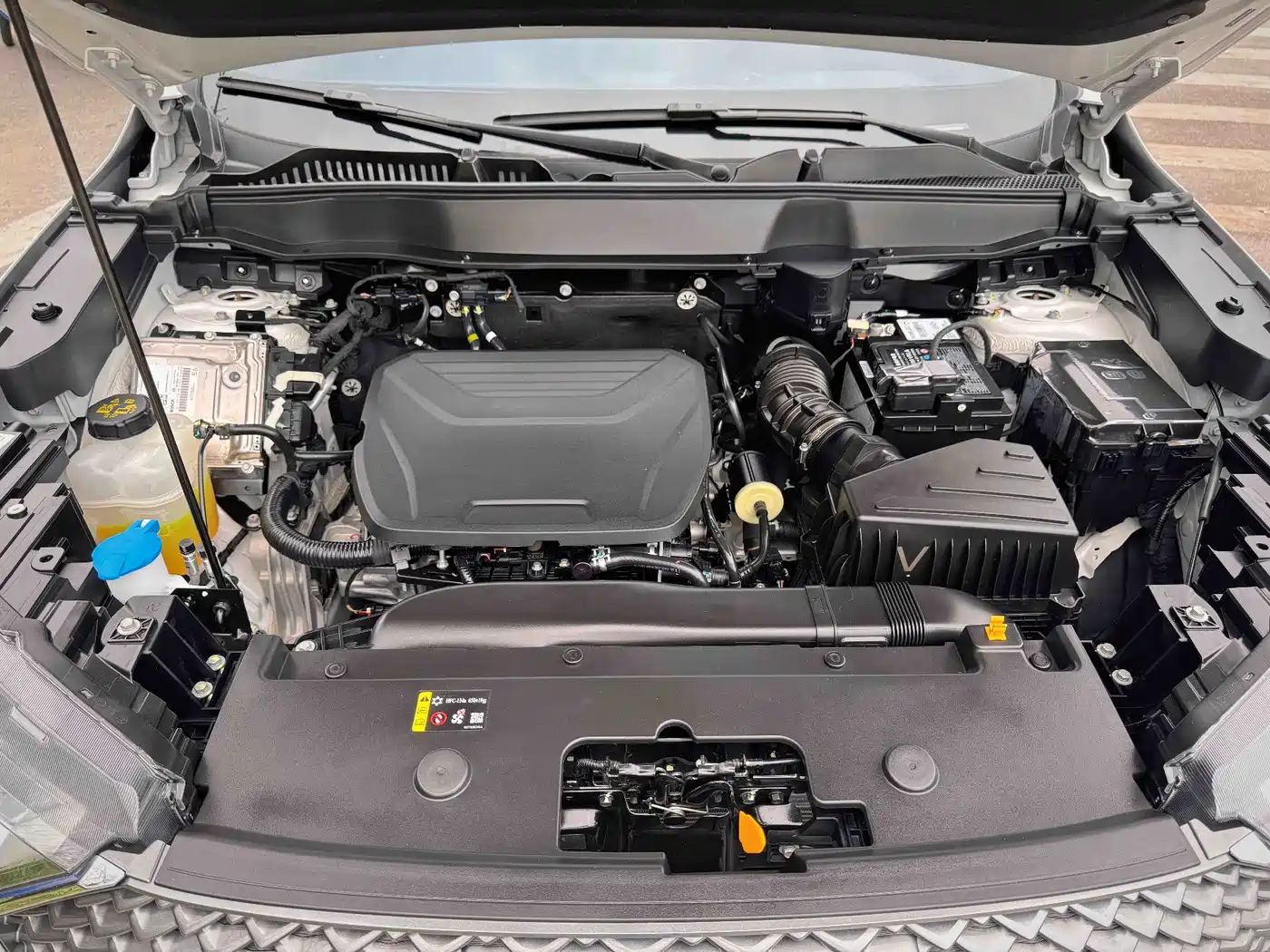 Haval H6 2025 2024 Model 1.5T 2WD Classic Edition