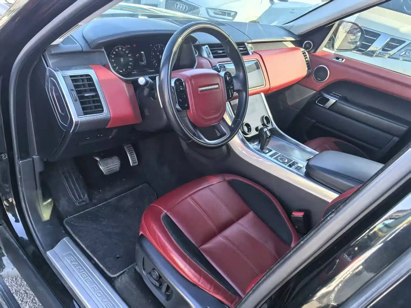 Land Rover Range Rover Sport 2018 3.0 SC V6 HSE DYNAMIC фото 4