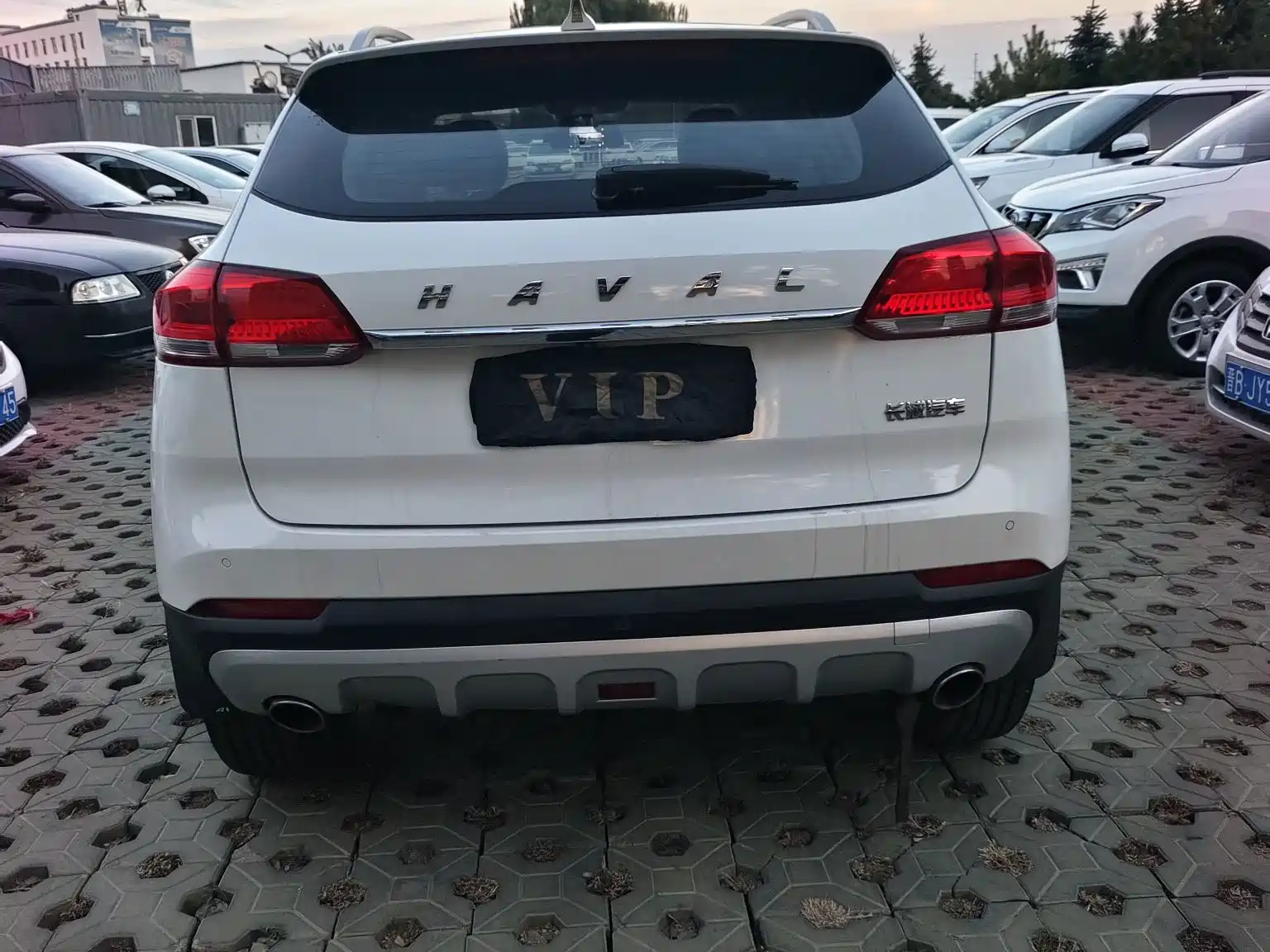 Фото 8 - Haval H2s