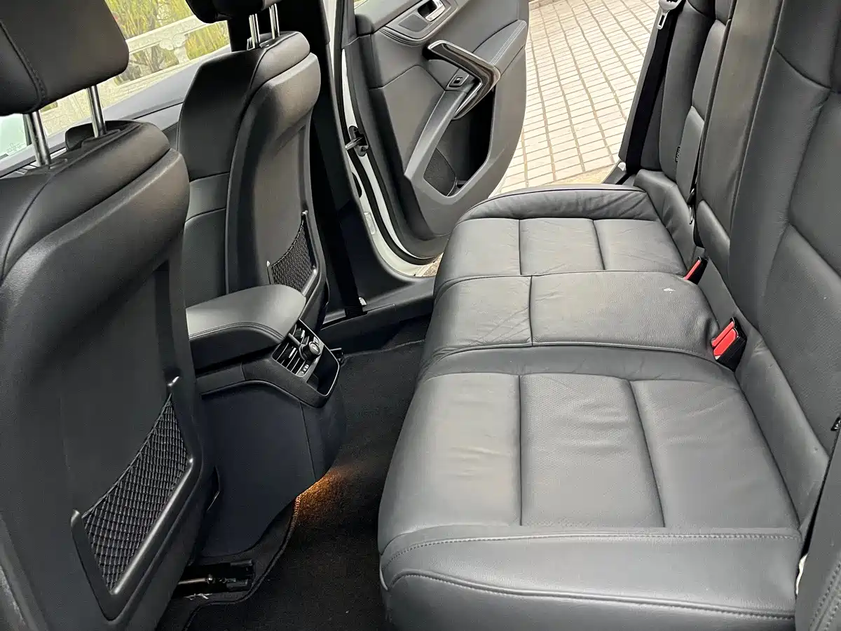 صورة 11 - Peugeot 508