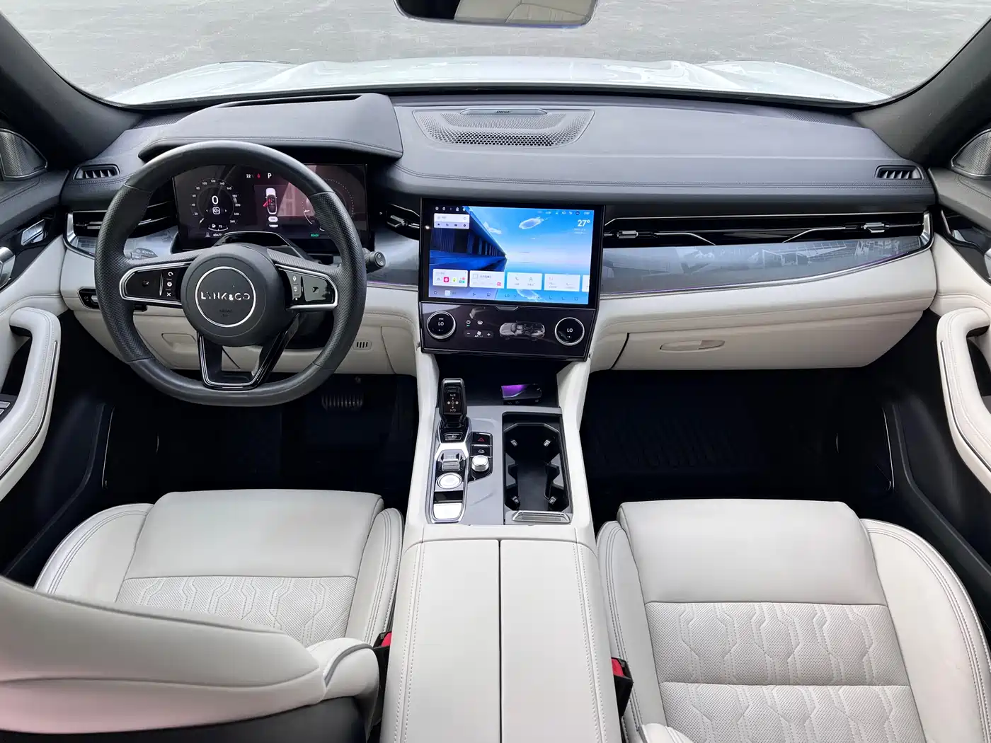 Lynk & Co 09 EM-P 2021 2.0T PHEV Ultra 6-seater фото 8