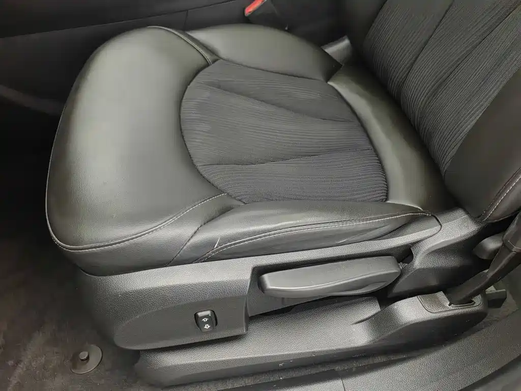 Фото 20 - Buick Envision Plus
