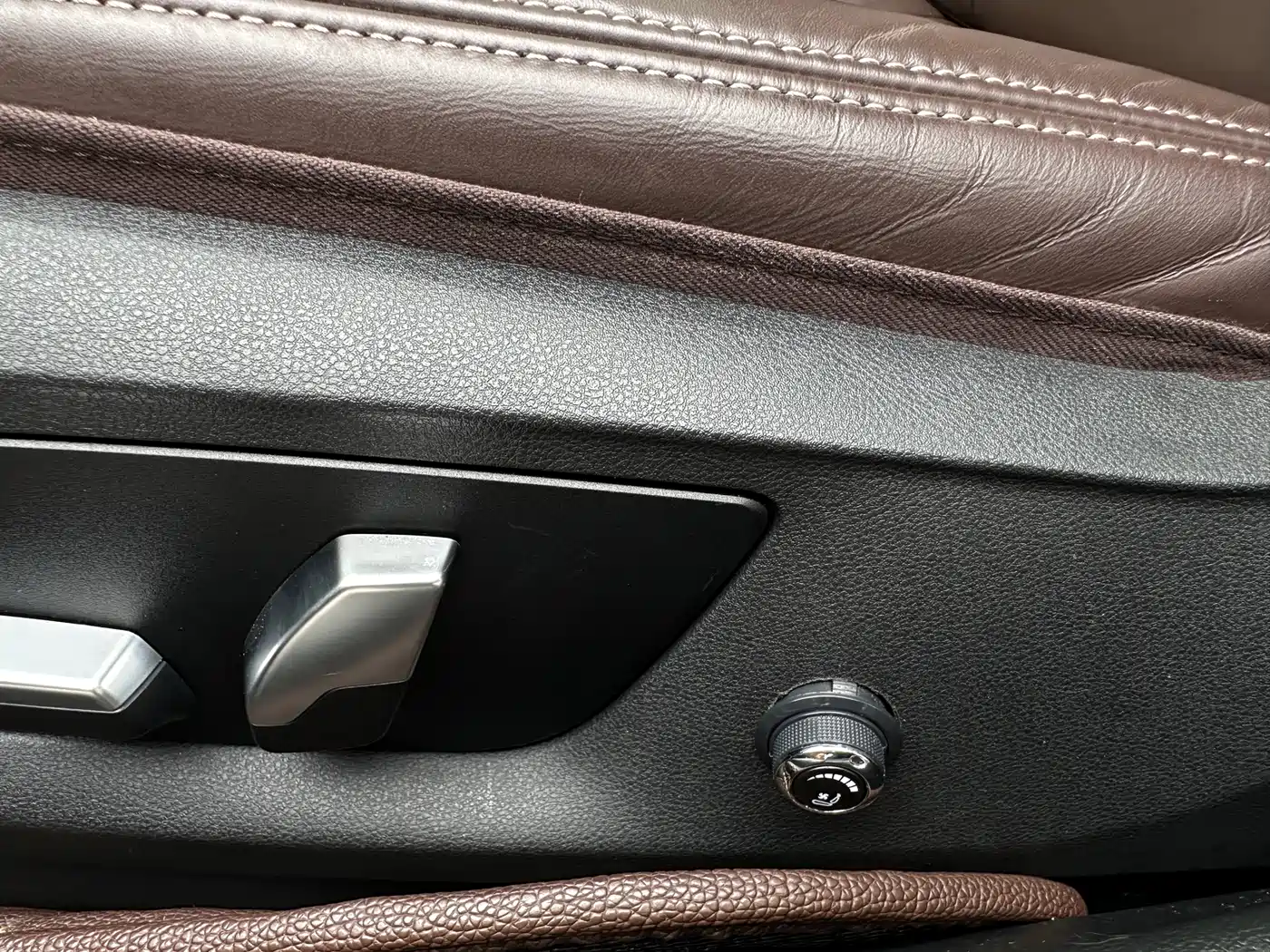 BMW 5 Series 2020 530Li Leading M Sport Package фото 9