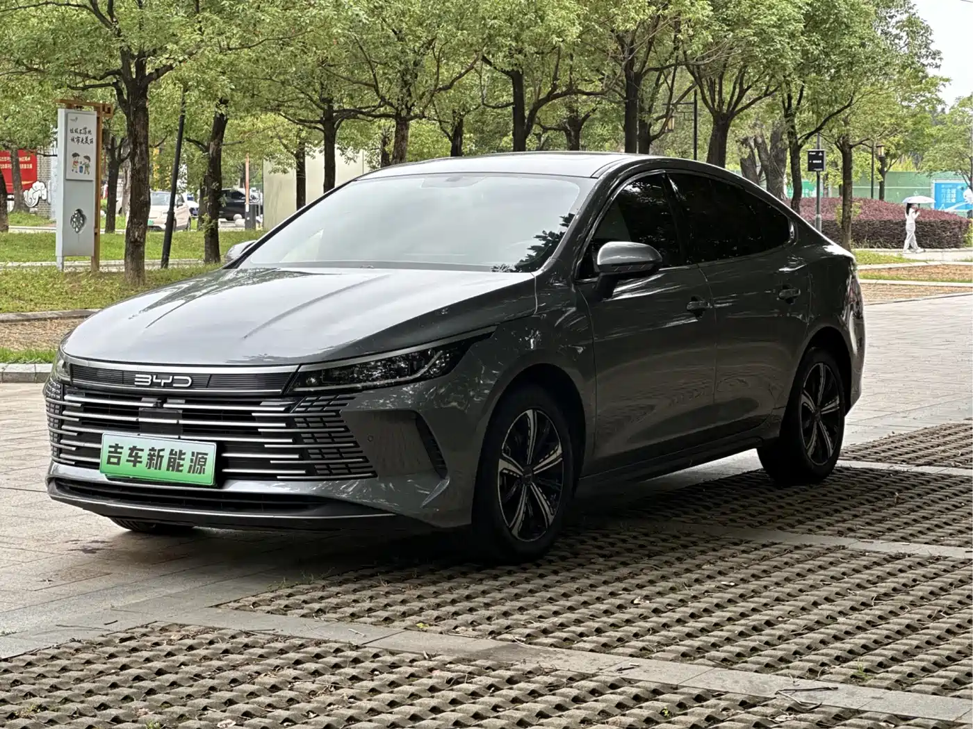 Фото 1 - BYD Destroyer 05