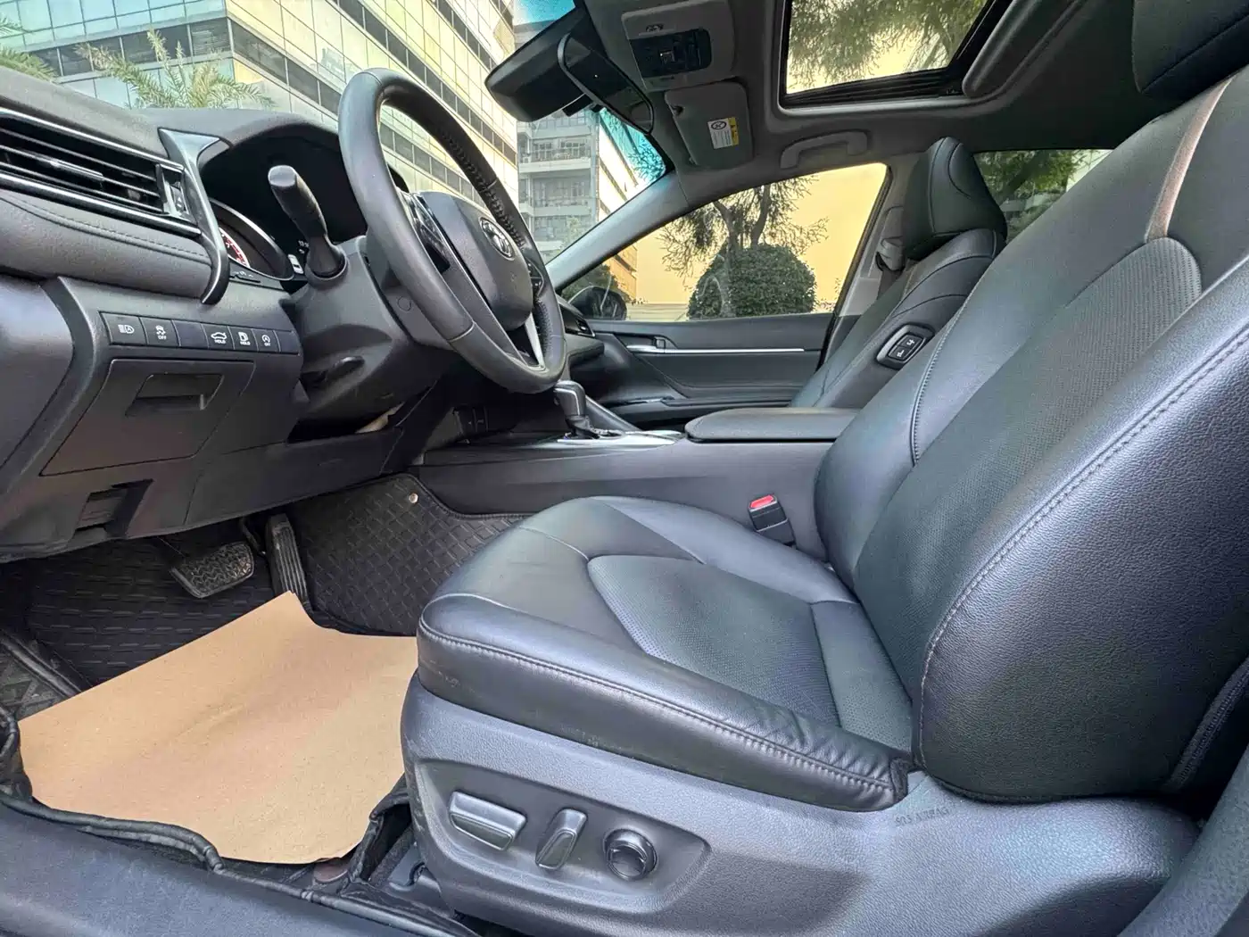 Toyota Camry 2022 2.0GVP Leading Edition фото 4