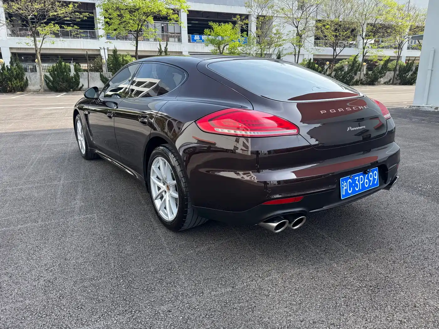 Porsche Panamera 2016 Panamera Edition 3.0T фото 3