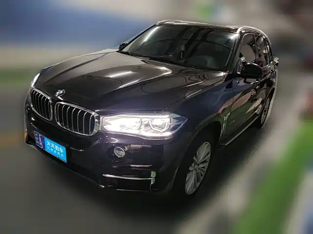 BMW X5 (Import) 2017 xDrive28i — фото 1