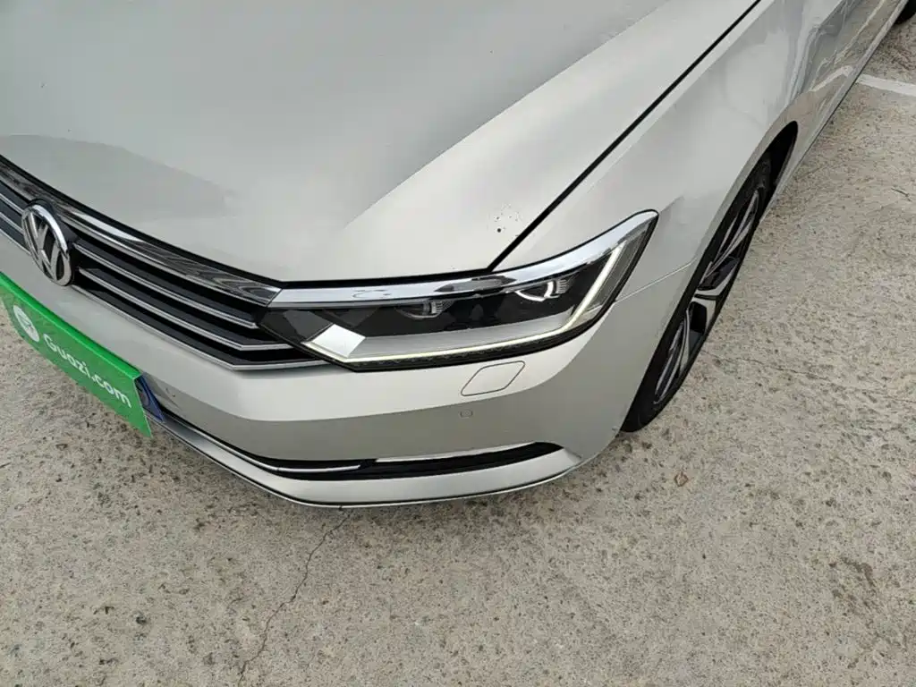 Фото 24 - Volkswagen Magotan