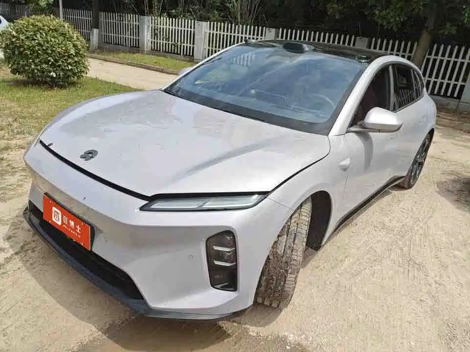 NIO ET5T 2025