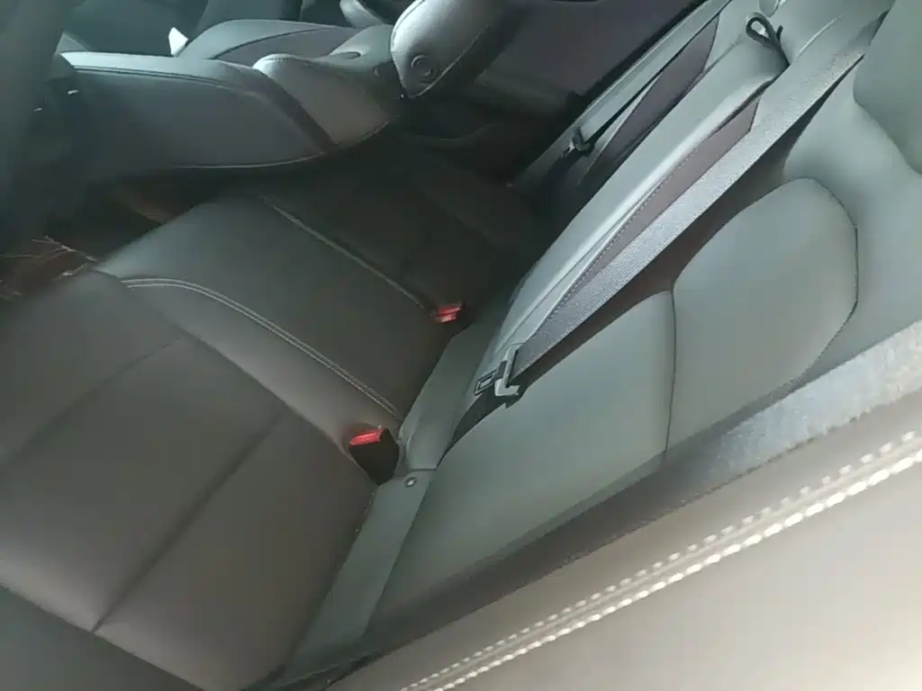 Фото 17 - Chevrolet Malibu