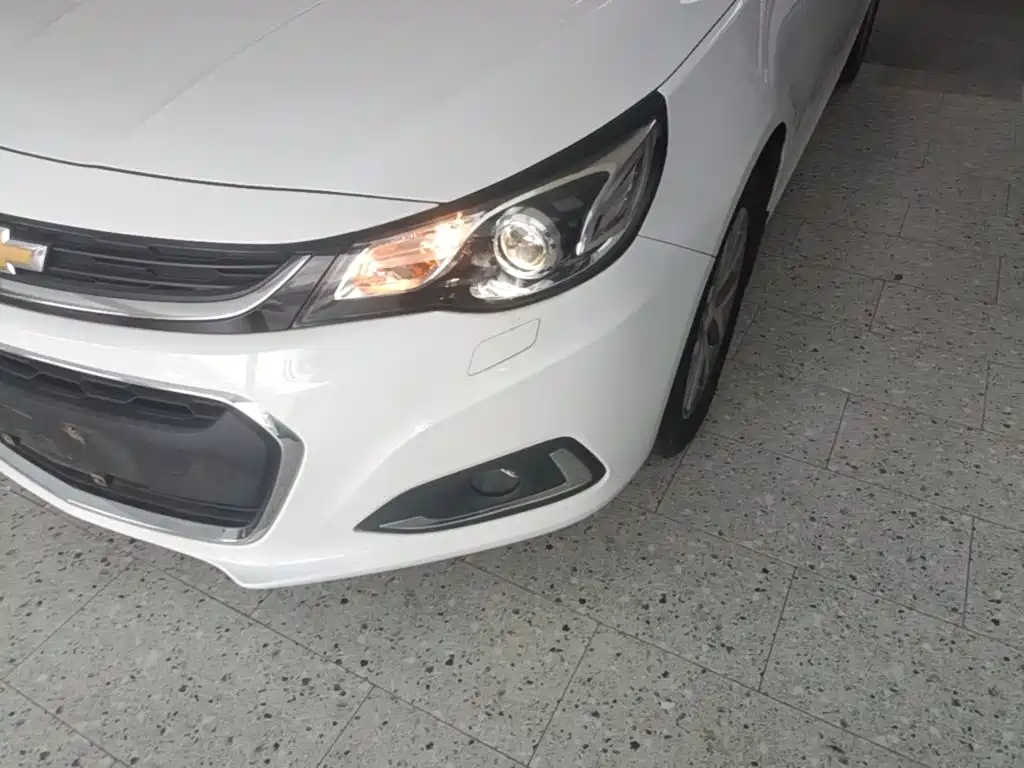 Фото 24 - Chevrolet Malibu