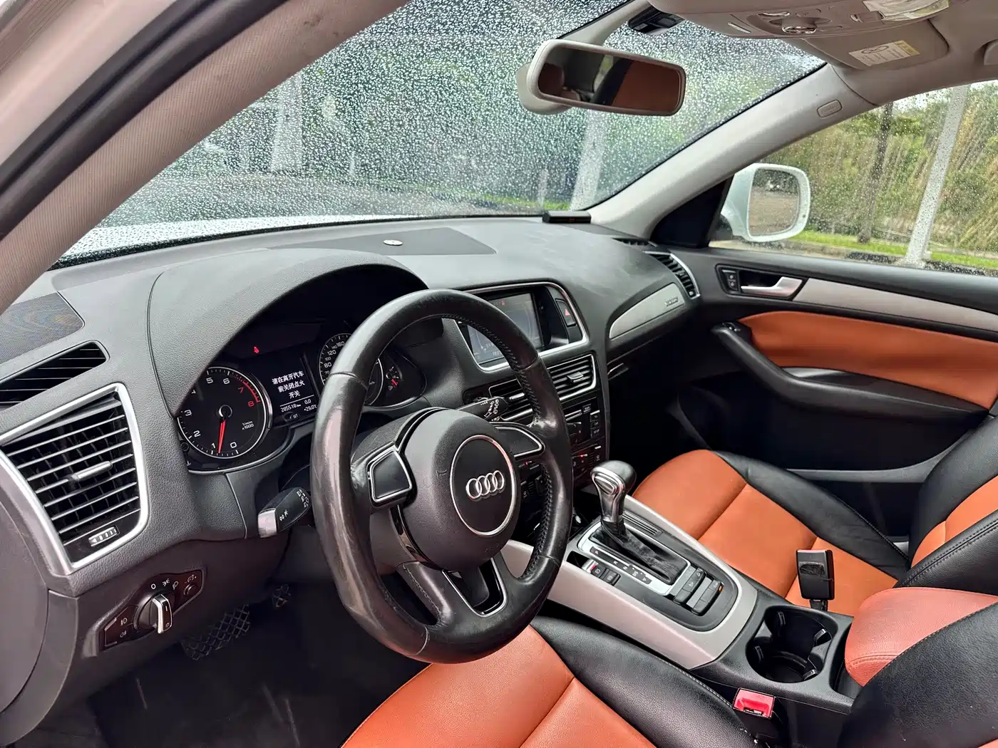 Фото 12 - Audi Q5
